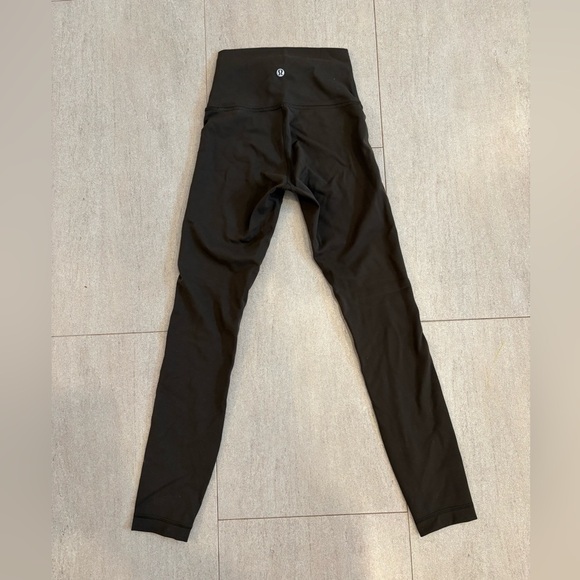 Lululemon Wunder Train High-Rise Tight 25" size 2 - Picture 5 of 6